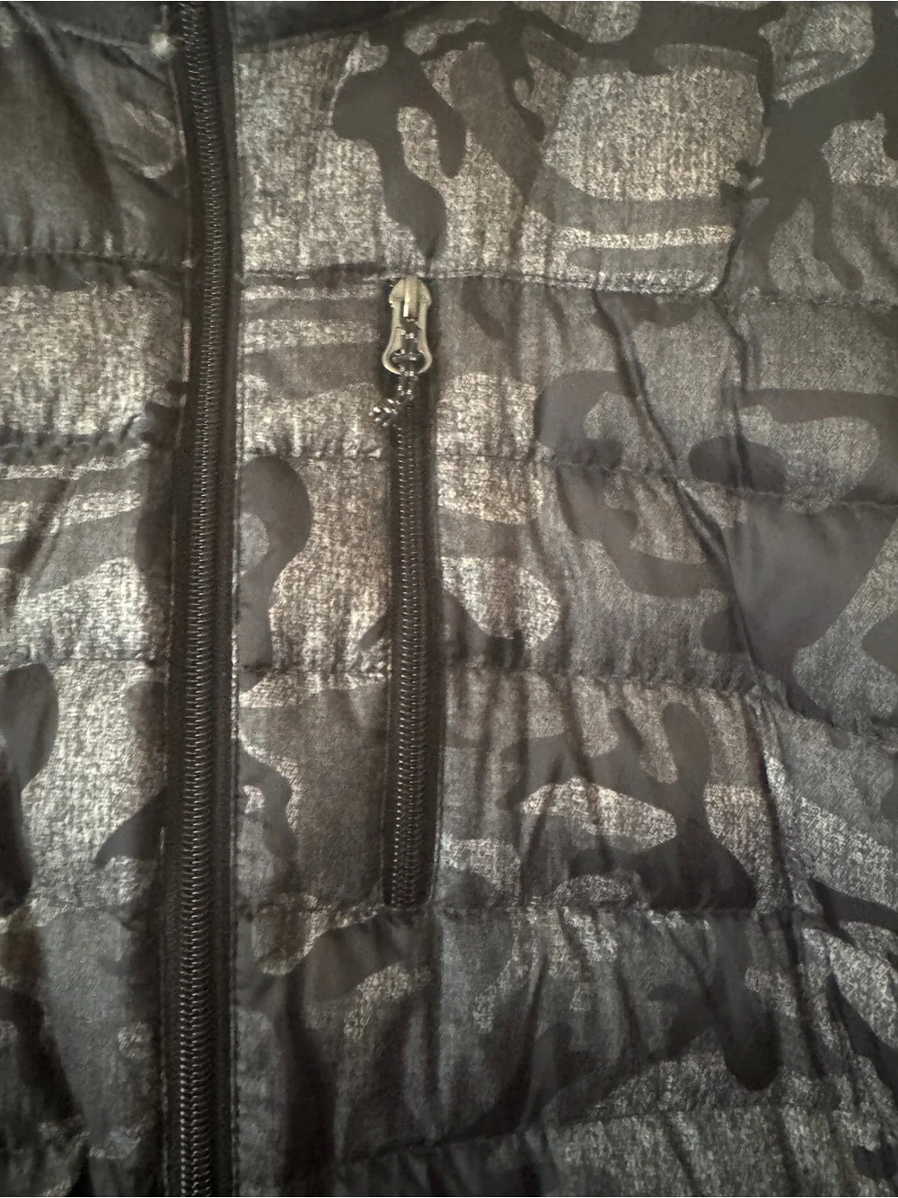 Hawke & Co Sport Men’s Large Down-Filled Puffer Jacket | Dark Gray Camouflage